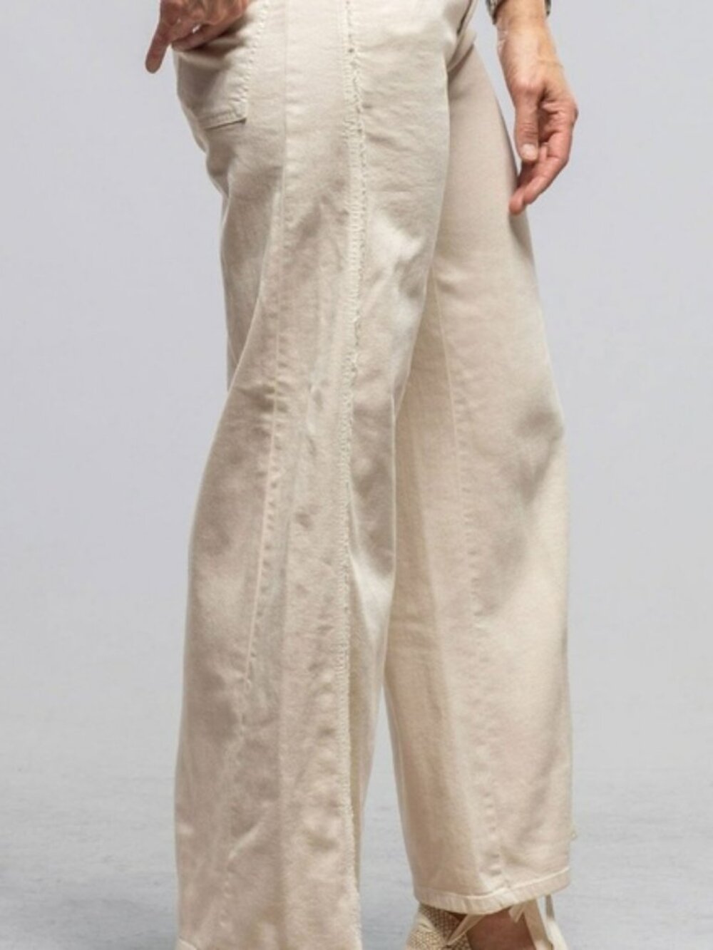 Cambio Palazzo Cropped Jean In Off White